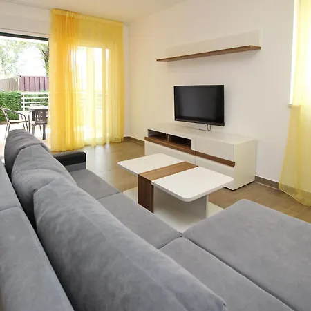 דירה Tolle In Mit Eigener Terrasse By Interhome באסקה